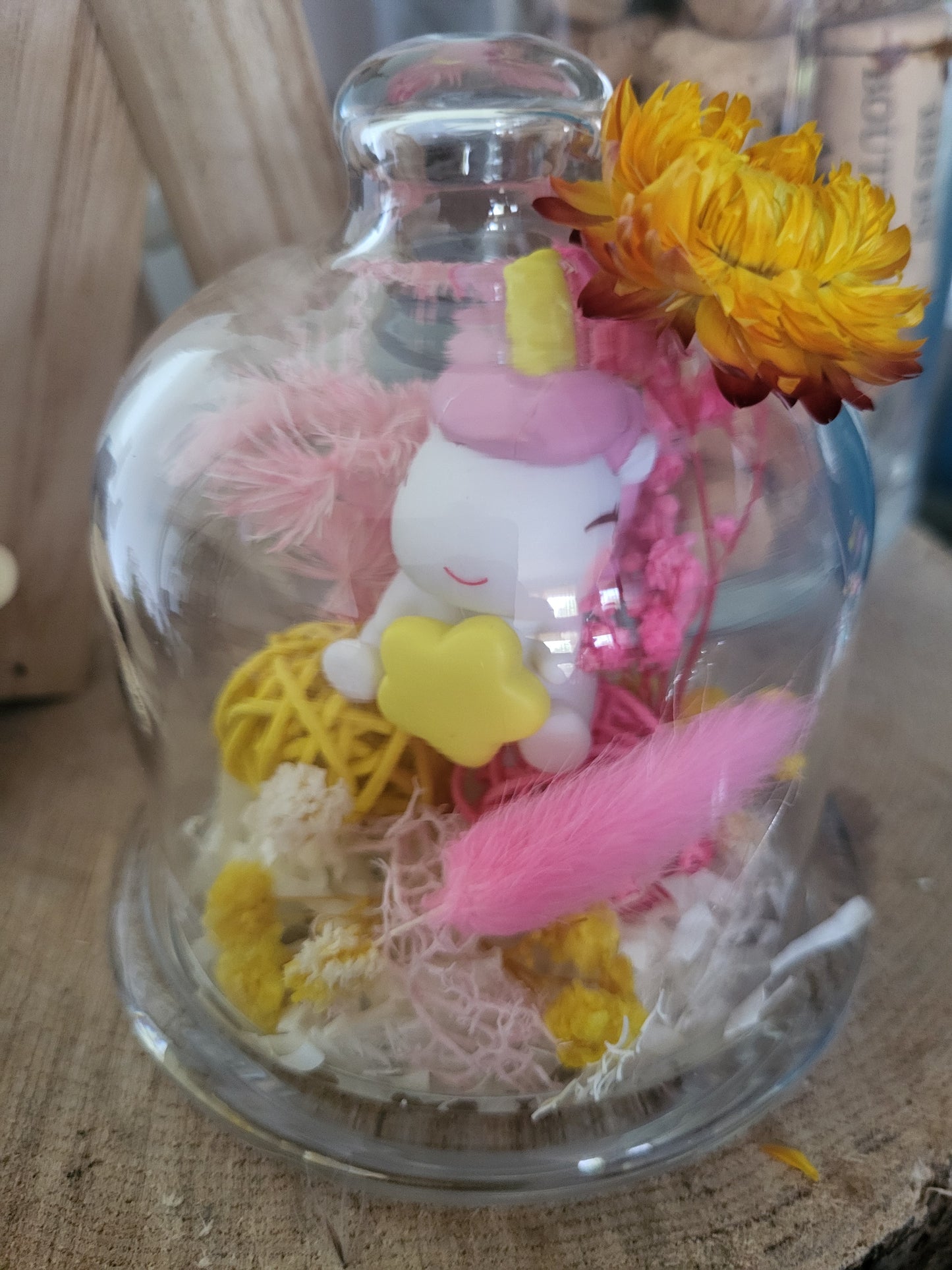 Cloche licorne rose