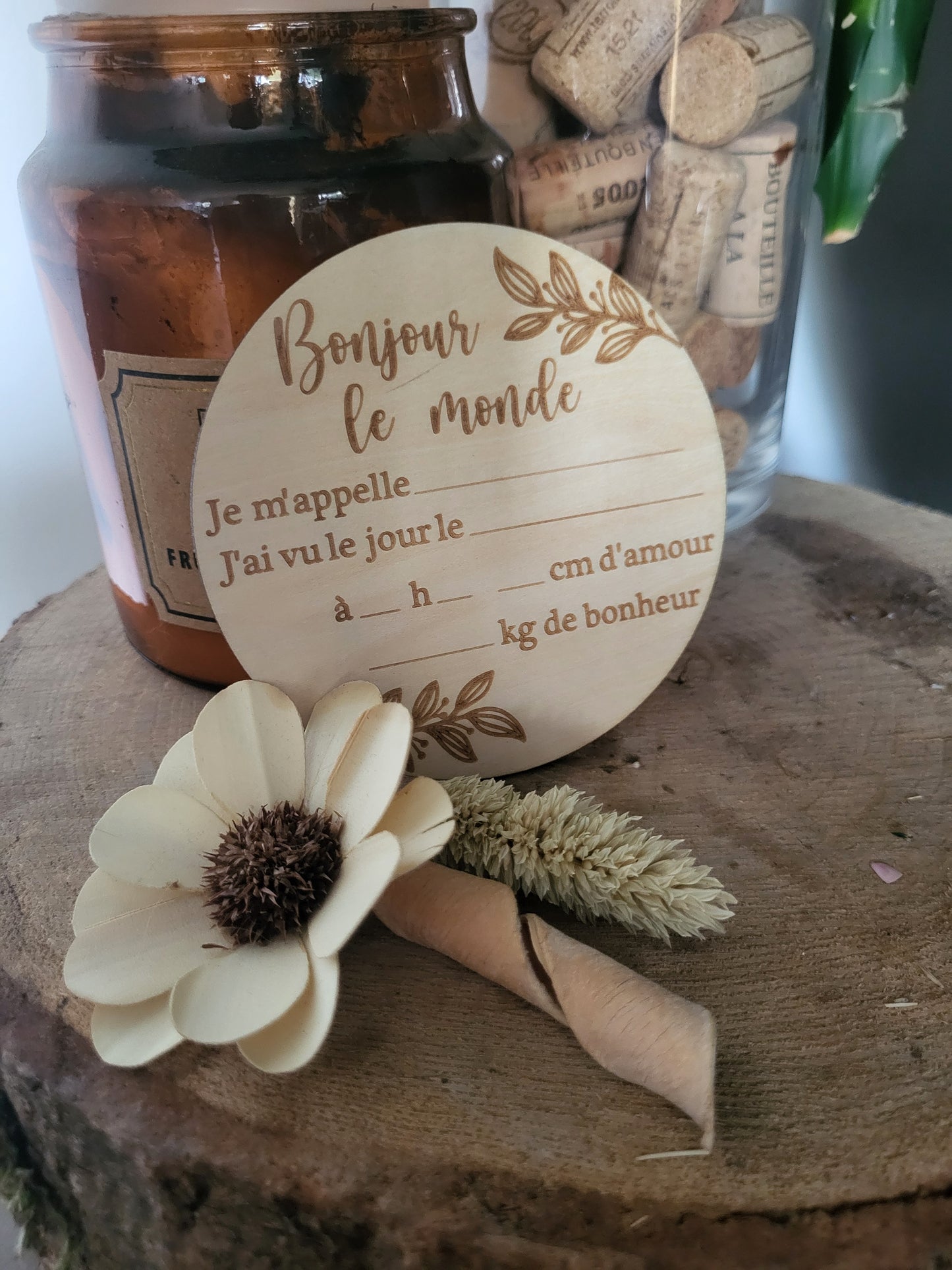 Socle en bois naissance