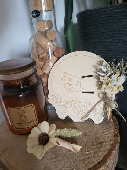 Socle en bois naissance